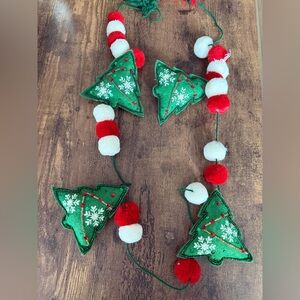 Brand New Handmade Christmas Garland
